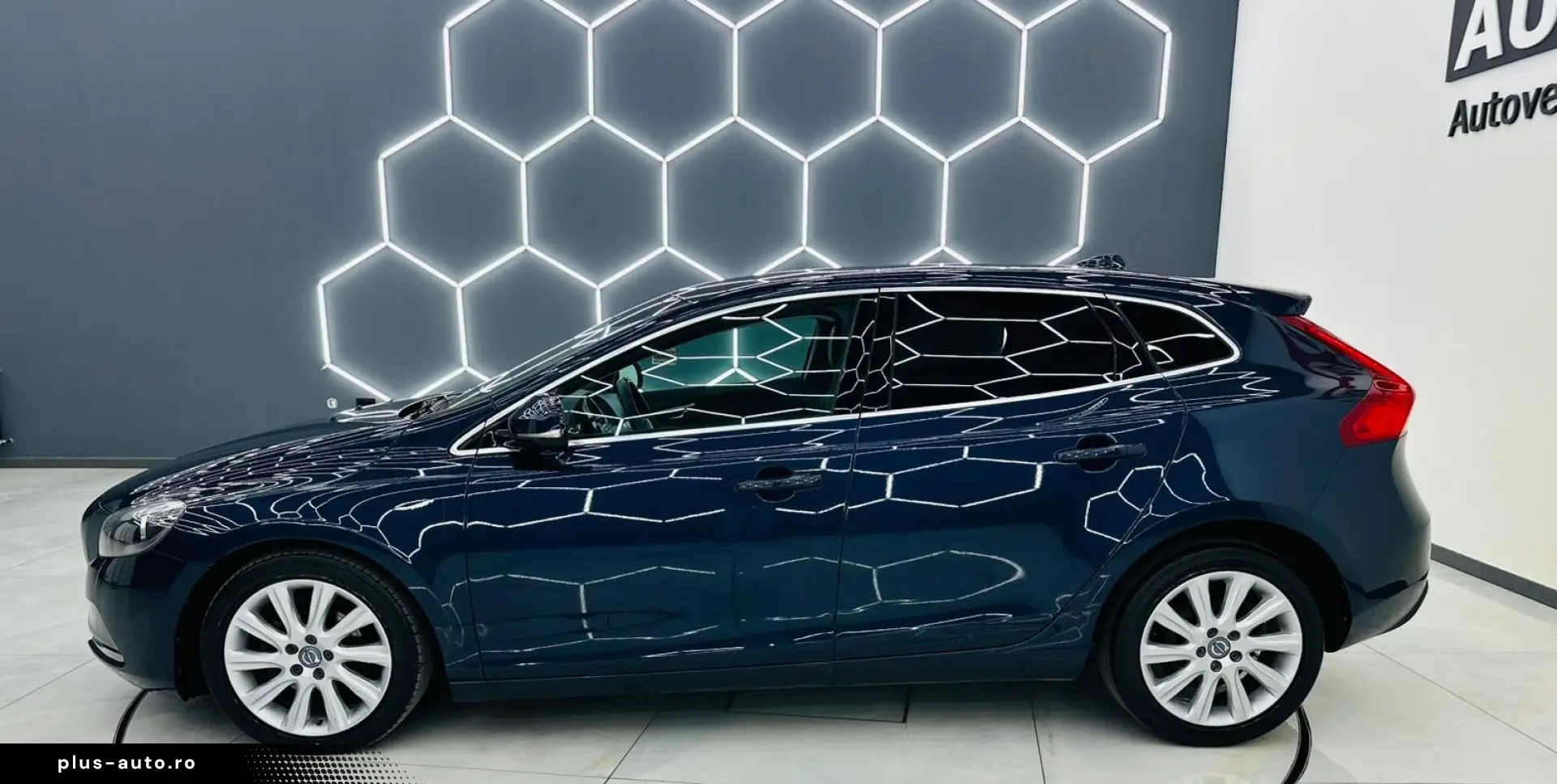 VOLVO V40 2015 1.6D E5 Garantie 12 Luni Rate Avans 0 Doar Cu