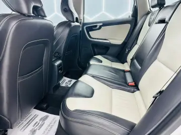 VOLVO Xc-60 2014 2.0D E6 Garantie 12 Luni Rate Avans 0 Doar