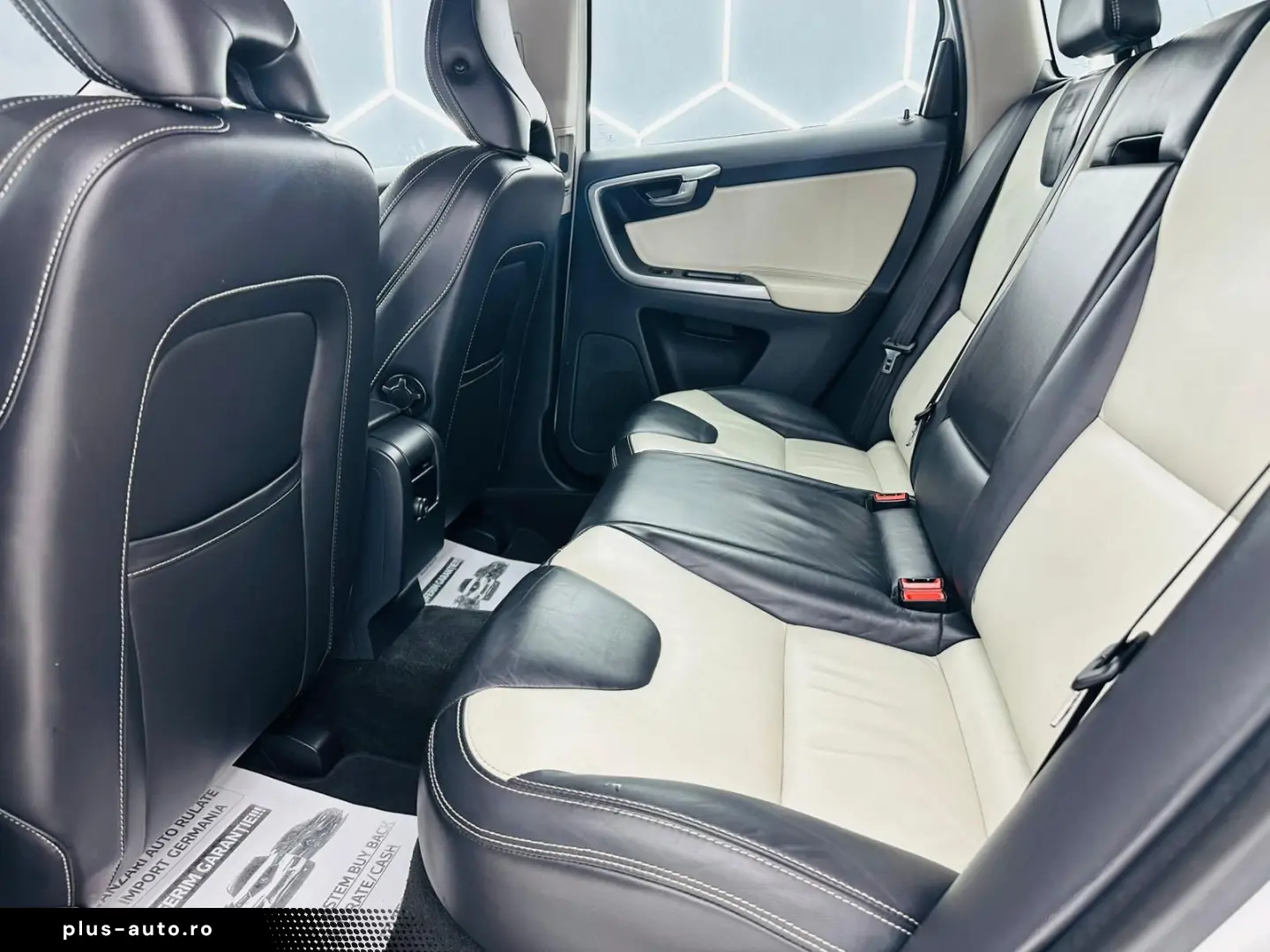 VOLVO Xc-60 2014 2.0D E6 Garantie 12 Luni Rate Avans 0 Doar