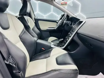 VOLVO Xc-60 2014 2.0D E6 Garantie 12 Luni Rate Avans 0 Doar