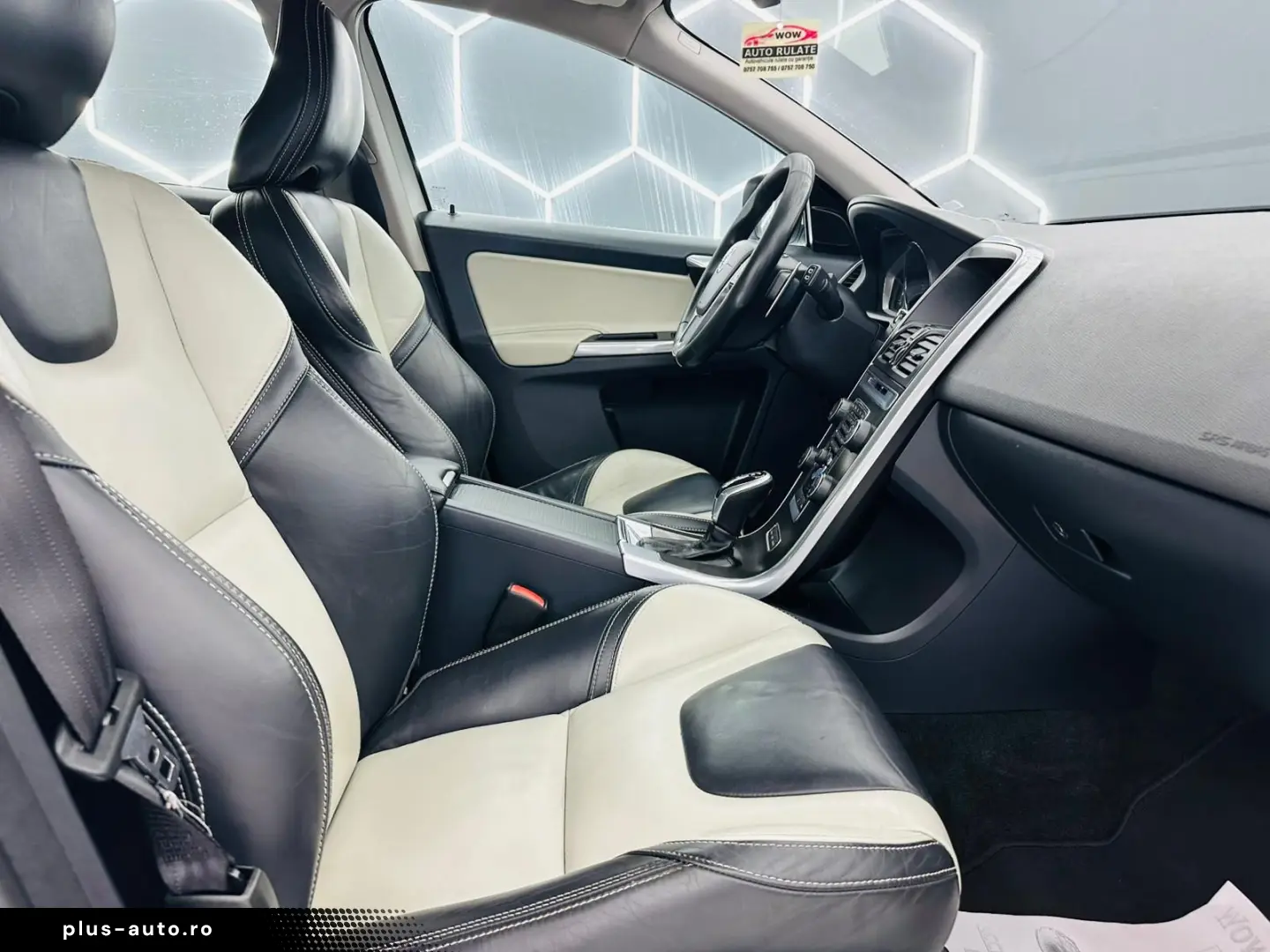 VOLVO Xc-60 2014 2.0D E6 Garantie 12 Luni Rate Avans 0 Doar