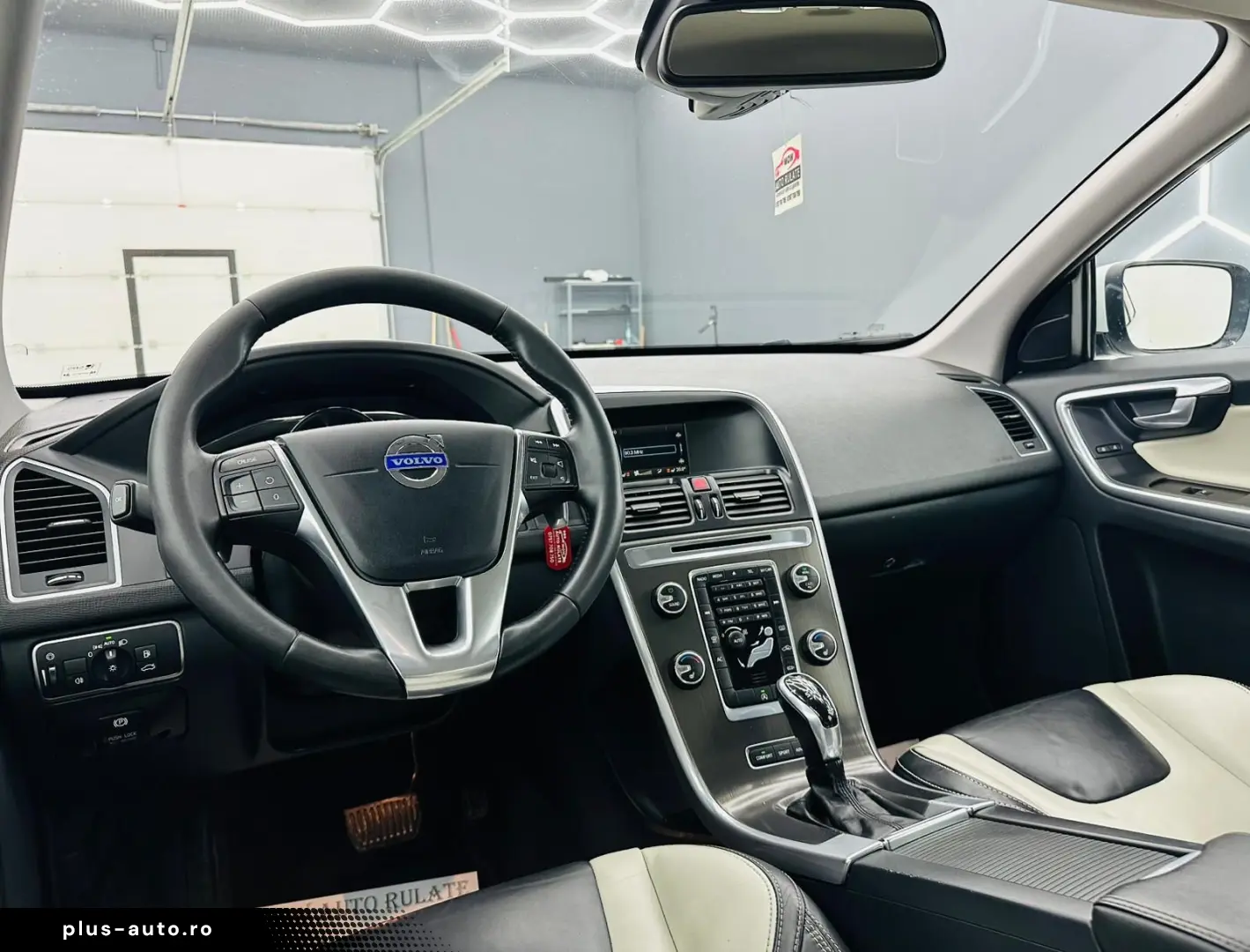 VOLVO Xc-60 2014 2.0D E6 Garantie 12 Luni Rate Avans 0 Doar