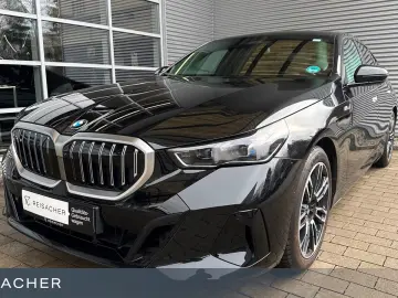 BMW 520i A Lim M-Sport ACC 360  HUD adLED H&K Sitzhg