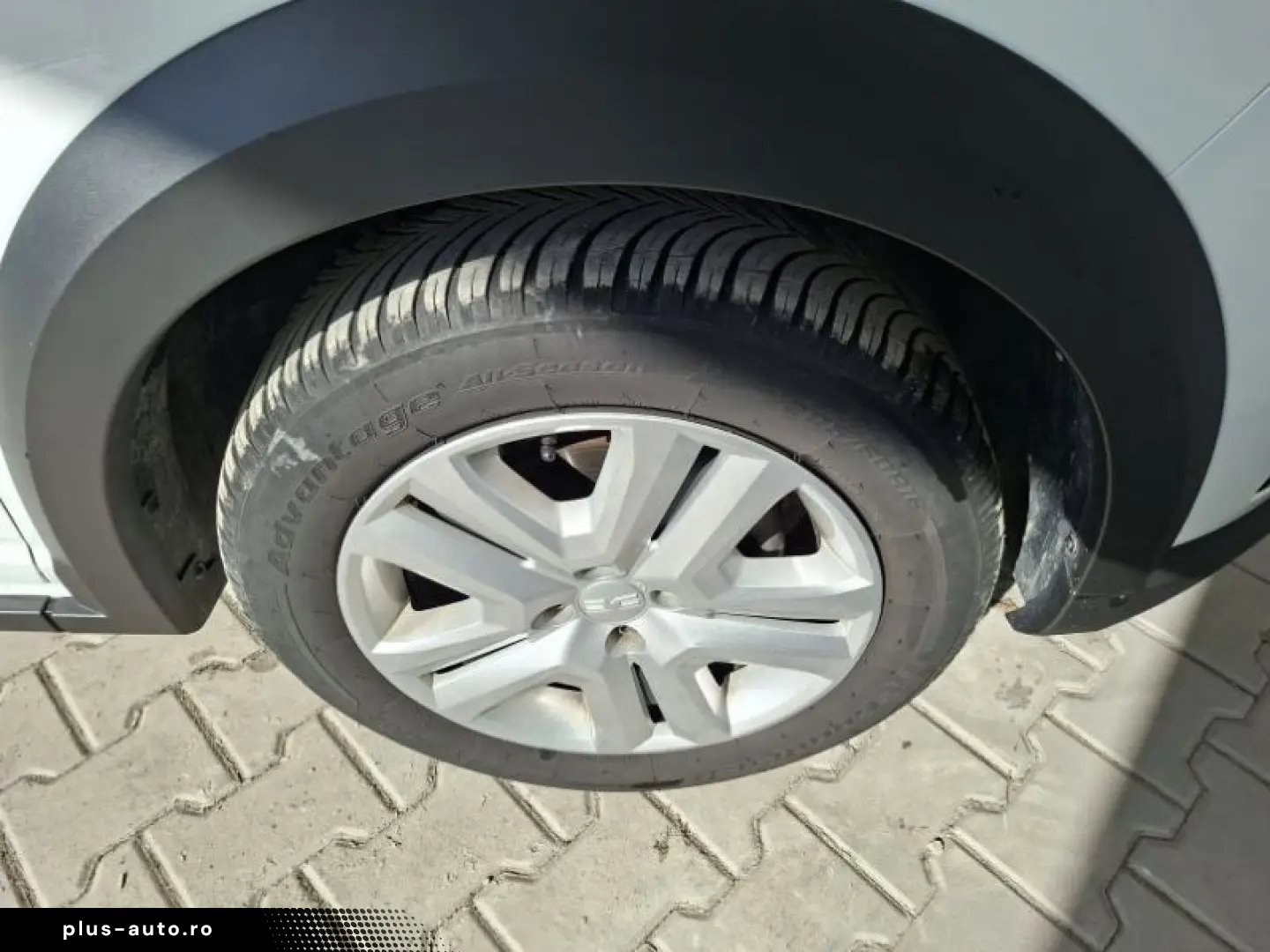 DACIA SANDERO 1.0 TCe 90CP Stepway Expression