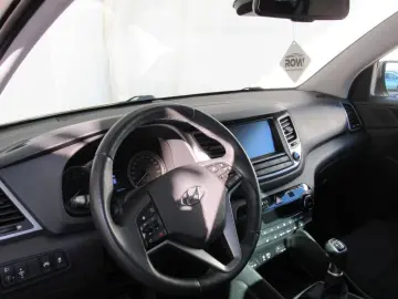 HYUNDAI TUCSON 1.6 GDI 132CP Style ISG