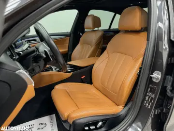 BMW M5 M550d xDrive AT