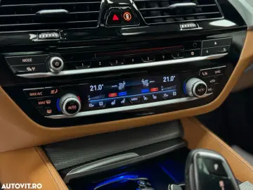 BMW M5 M550d xDrive AT