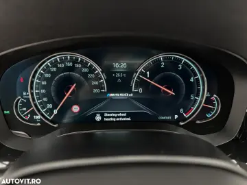 BMW M5 M550d xDrive AT