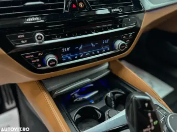 BMW M5 M550d xDrive AT