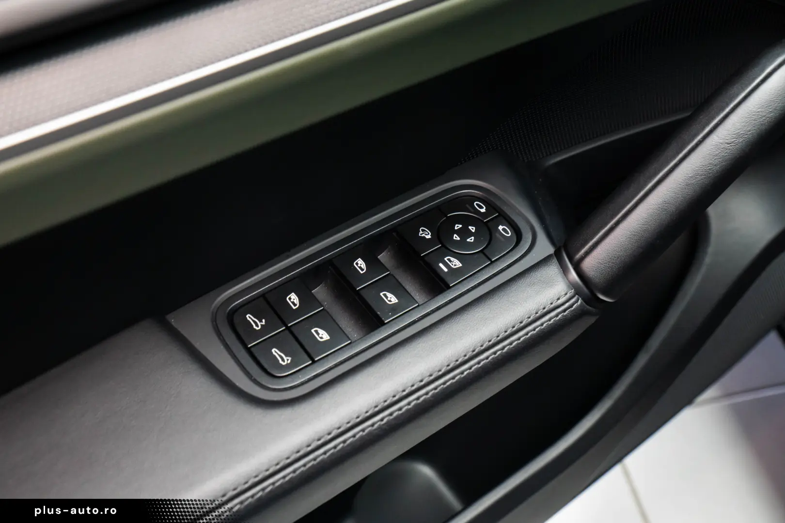 Porsche Cayenne Coupe II