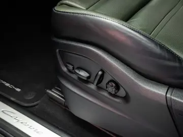 Porsche Cayenne Coupe II