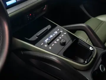 Porsche Cayenne Coupe II