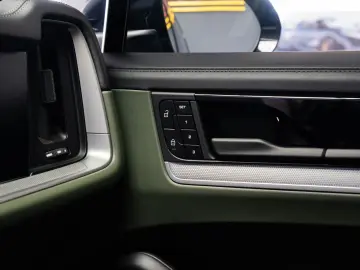 Porsche Cayenne Coupe II