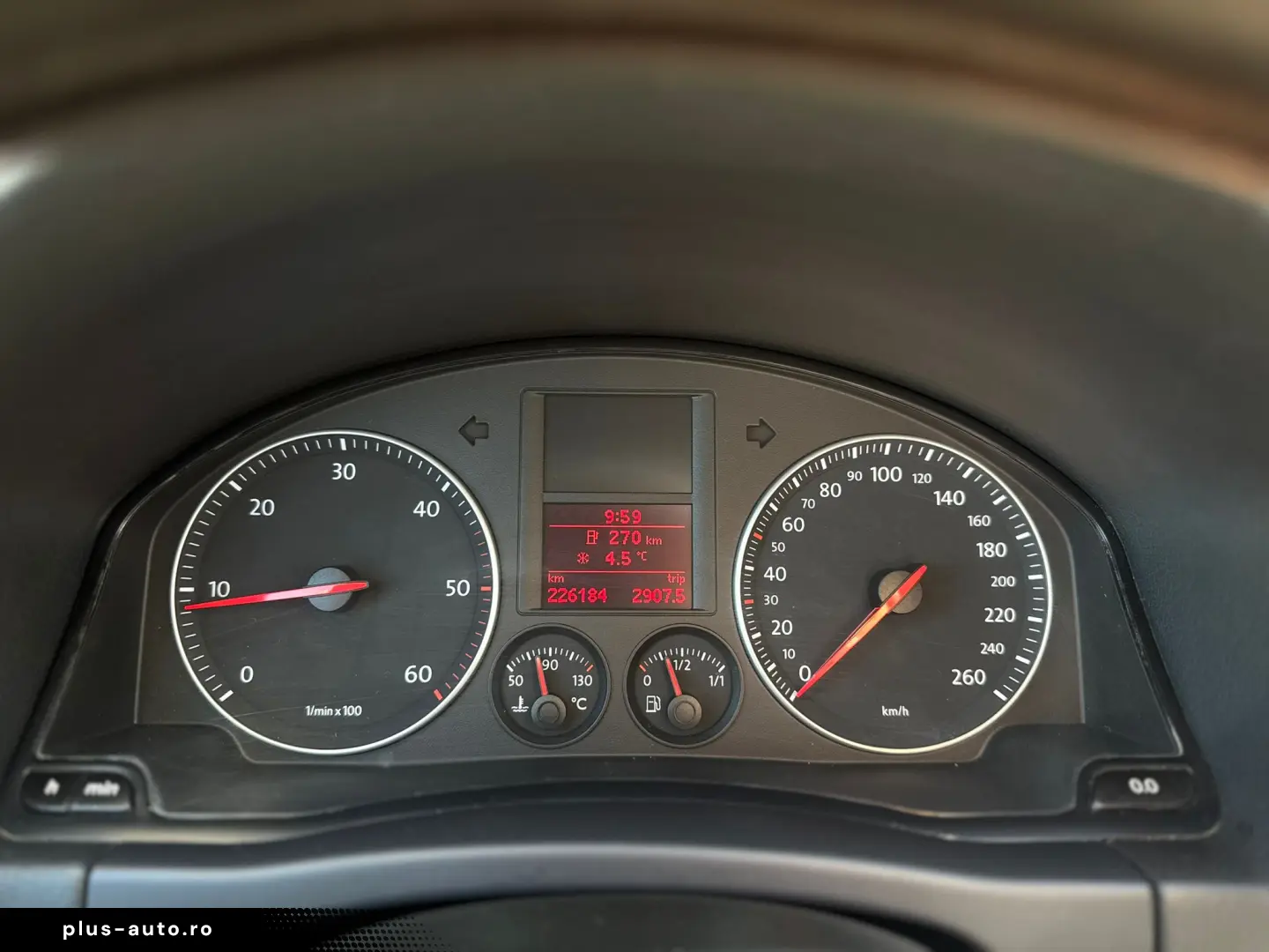 VOLKSWAGEN GOLF PLUS