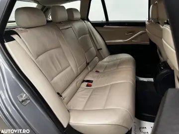 BMW Seria 5 520d Touring
