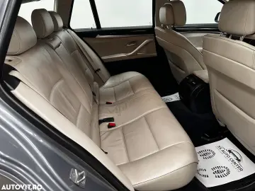 BMW Seria 5 520d Touring
