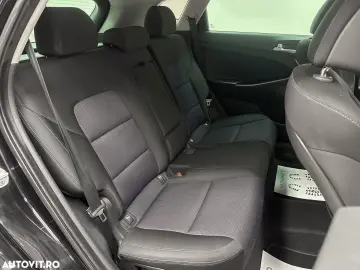 Hyundai Tucson blue 1.7 CRDi 2WD Style