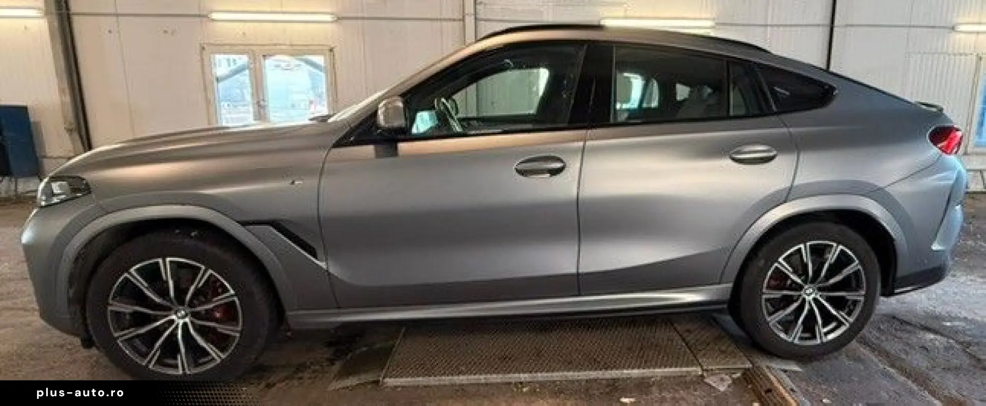 BMW X6 xDrive 40i M Sport LUFTF B W STHZ MASSA