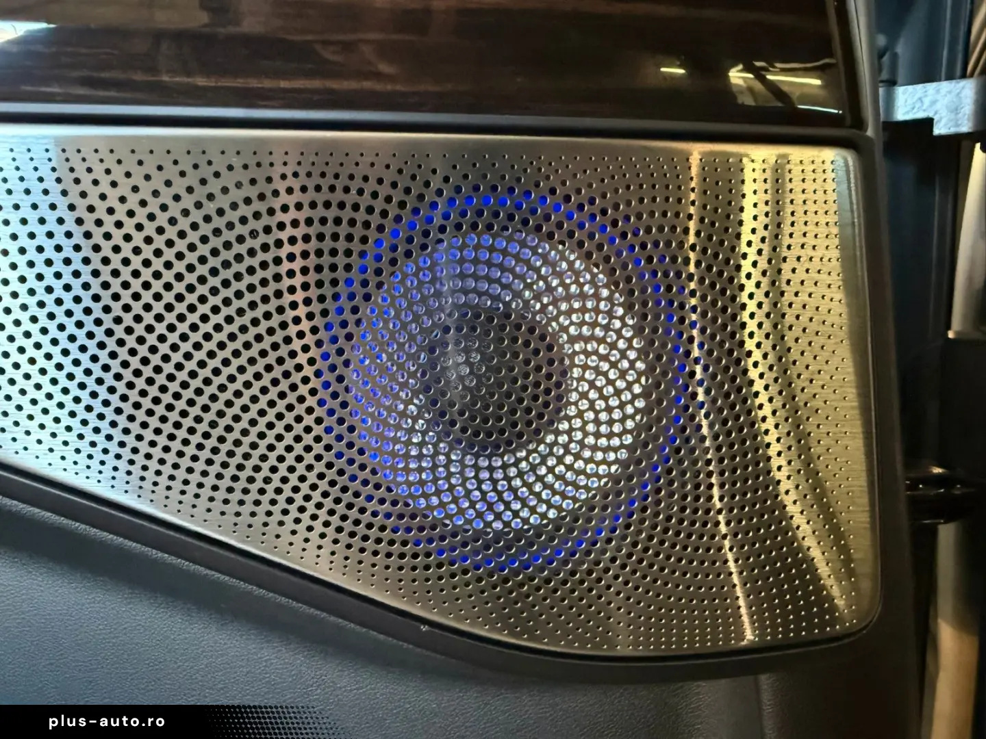 BMW X6 xDrive 40i M Sport LUFTF B W STHZ MASSA