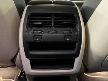 BMW X6 xDrive 40i M Sport LUFTF B W STHZ MASSA