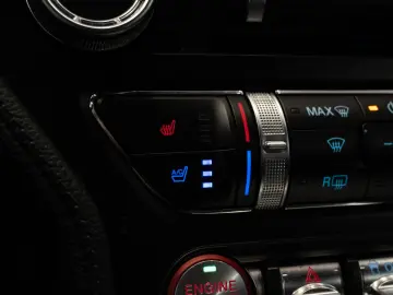 FORD Mustang GT 5.0 V8 Coupe B&O NAVI LEDER 1.HD