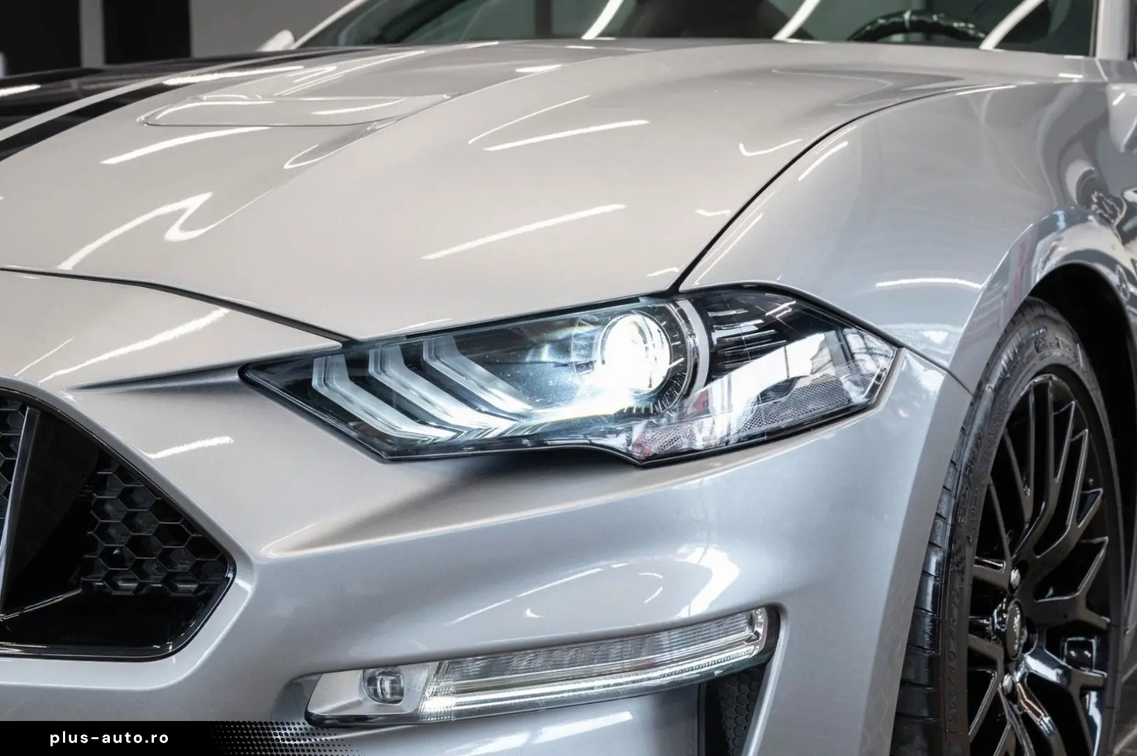 FORD Ford Mustang GT 5.0 V8 MAGNE-RIDE B&O 1.HAND