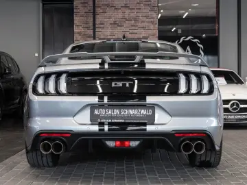 FORD Ford Mustang GT 5.0 V8 MAGNE-RIDE B&O 1.HAND