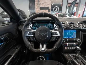 FORD Ford Mustang GT 5.0 V8 MAGNE-RIDE B&O 1.HAND
