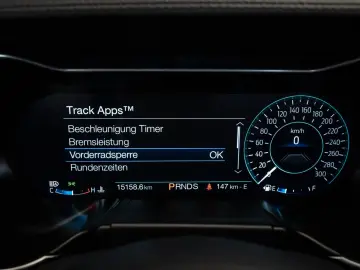 FORD Ford Mustang GT 5.0 V8 MAGNE-RIDE B&O 1.HAND