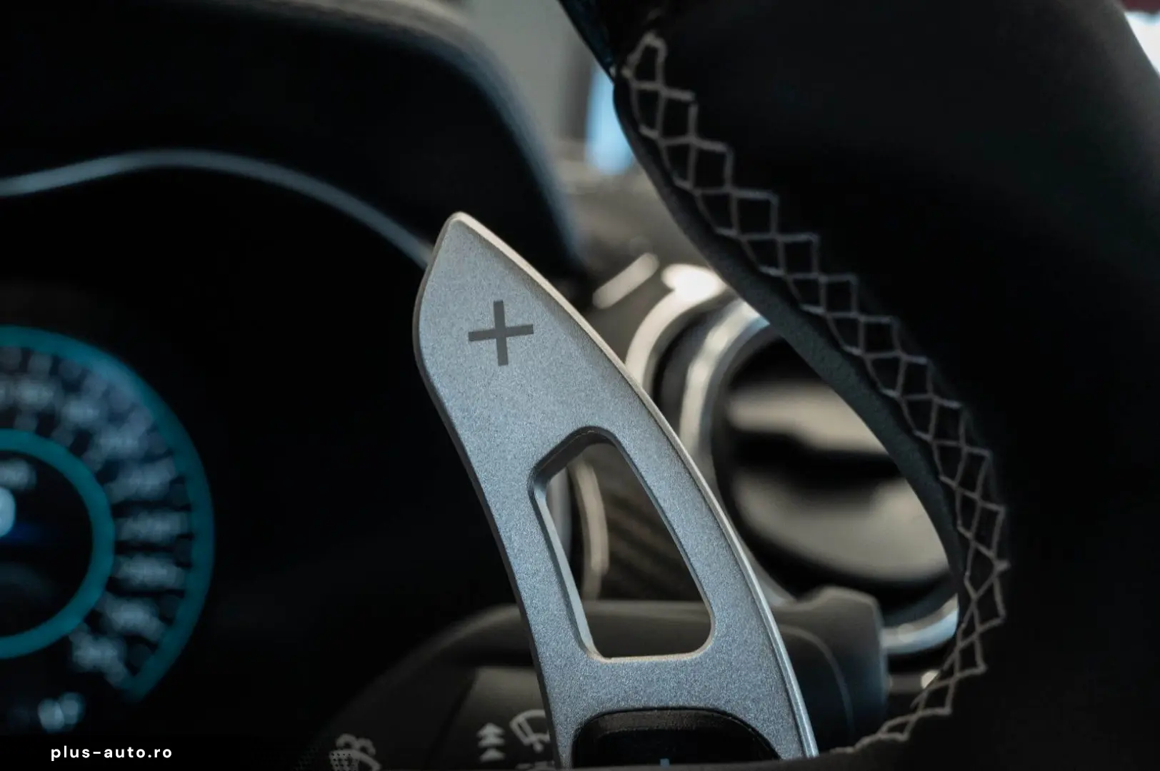 FORD Ford Mustang GT 5.0 V8 MAGNE-RIDE B&O 1.HAND