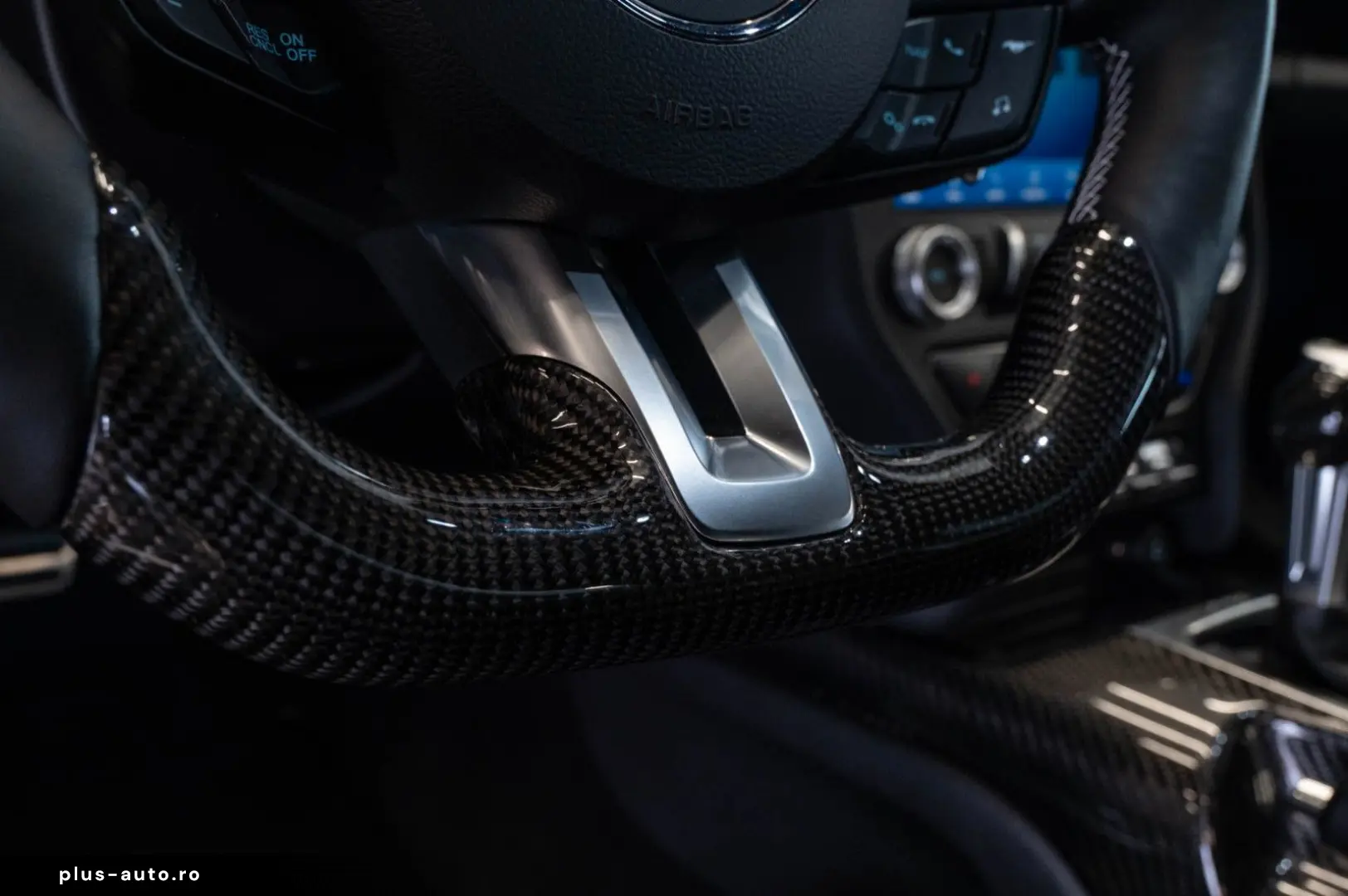 FORD Ford Mustang GT 5.0 V8 MAGNE-RIDE B&O 1.HAND