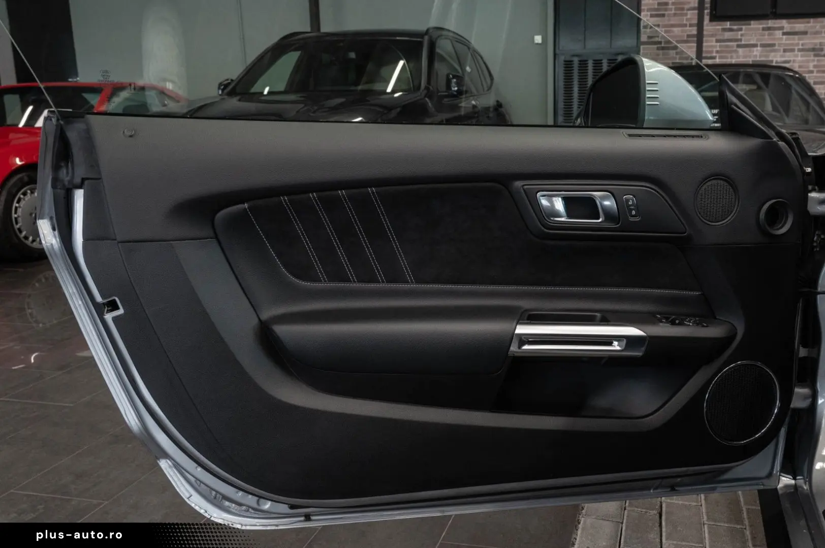 FORD Ford Mustang GT 5.0 V8 MAGNE-RIDE B&O 1.HAND