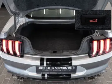 FORD Ford Mustang GT 5.0 V8 MAGNE-RIDE B&O 1.HAND