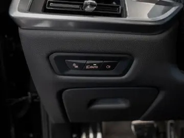 BMW X5 xDrive 30d M-Sport Pro FACEL. LED NAVI H K