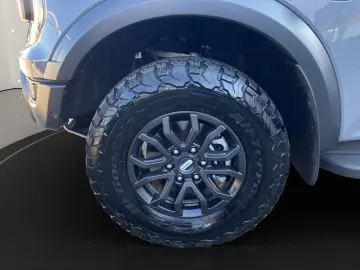 FORD Ranger Raptor e-4WD Doppelkabine AHK !!