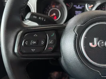 JEEP Wrangler MY24  ACC Carplay Klima RFK