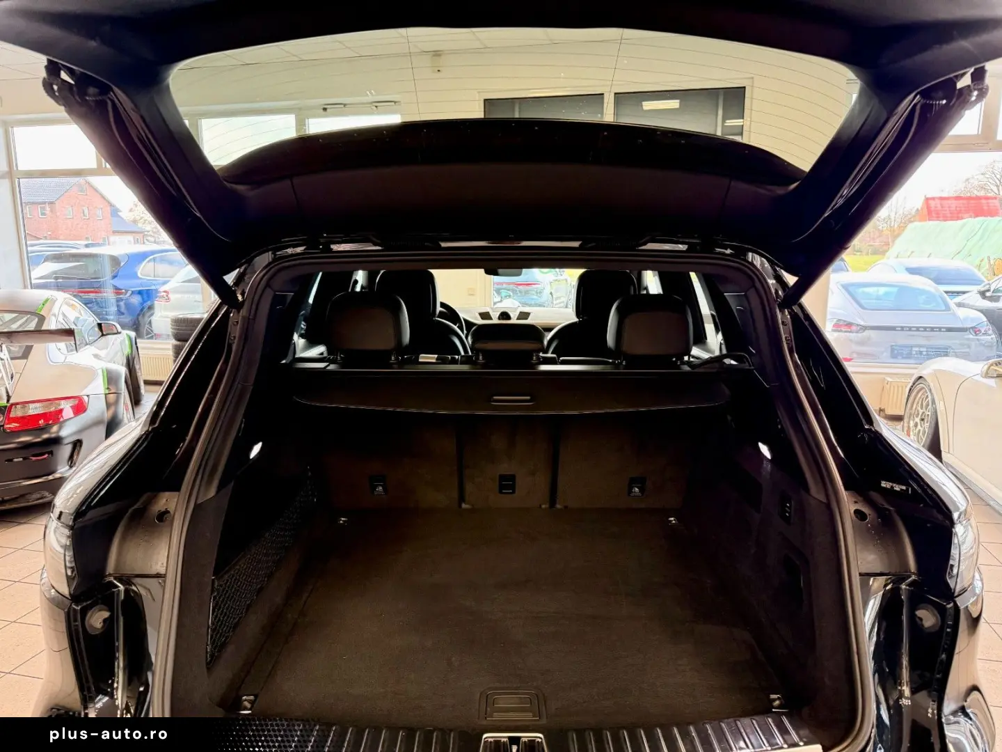 PORSCHE Cayenne S Platinum Edition ACC Luftfederung 22