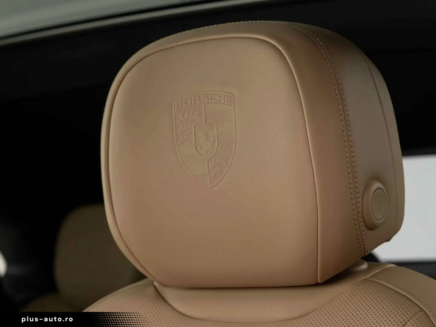 PORSCHE CAYENNE COUPE E-HYBRID PANO B-DISPLAY MASSAGE 21