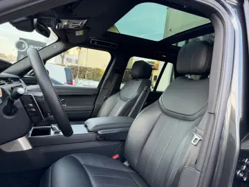 LAND ROVER Range Rover 3.0 D350 Pano 22 ALU AHK