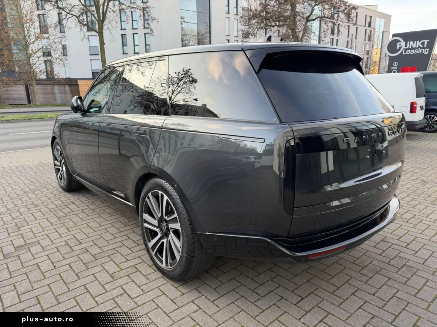 LAND ROVER Range Rover 3.0 D350 Pano 22 ALU AHK