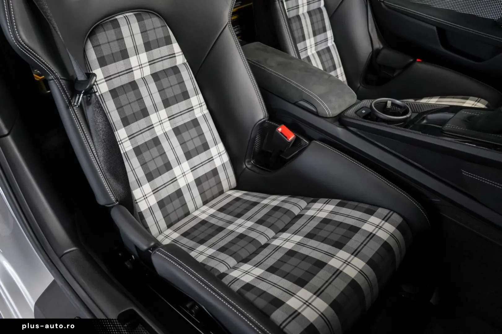 PORSCHE 992 GT3 RS Weissach Lift-PDLS-PCCB  APPROVED