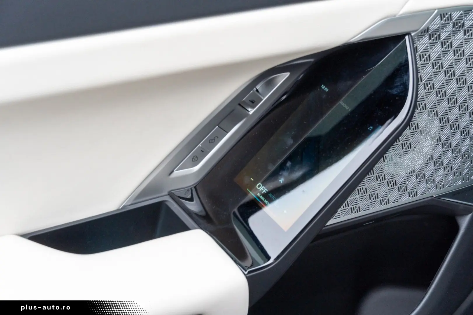 BMW 740d M SPORT.INDIVIDUAL.MASSAGE.SOFTCL.SKY.B&W.