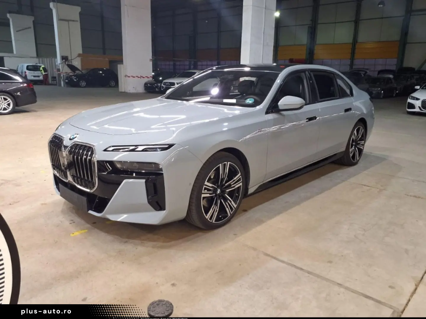 BMW 740d xDr M SPORT FondEnt AHK SkyL StHz 360 DAPro