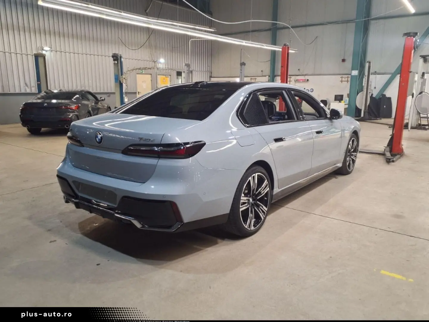 BMW 740d xDr M SPORT FondEnt AHK SkyL StHz 360 DAPro