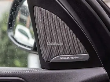 BMW X5 M60i Navi HeadUp h k Pano RKam AHK Stndheizng