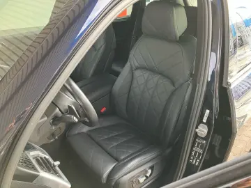 BMW X5 M60i xDrive HUD Pano DA  H K AHK STH PA Pro