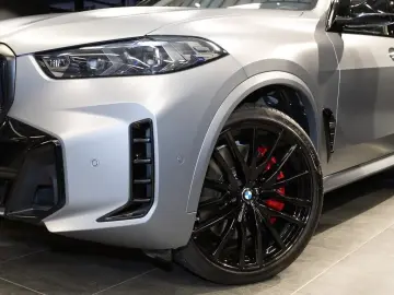 BMW X5 M60i xDrive Sportpaket Gestiksteuerung DAB