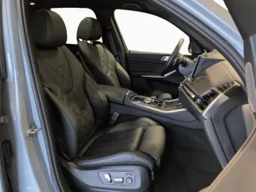 BMW X5 M60i M SPORT PRO 21  Pano H K DAPRO PAPRO HUD