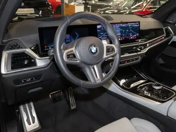 BMW X5 M60i xDrive Sportpaket Gestiksteuerung DAB