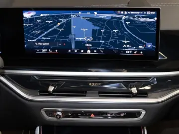 BMW X5 M60i xDrive Sportpaket Gestiksteuerung DAB